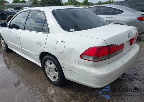 2002 Honda Accord 3.0 Ex из США, поврежденный, VIN 1HGCG165X2A076227